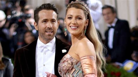 ryan reynolds charities|ryan reynolds esposa.